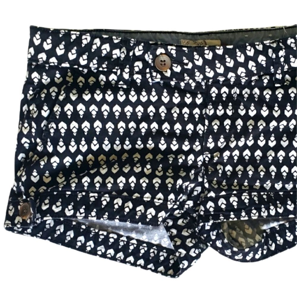 Juniors Black and White SO Geometric Mini Shorts